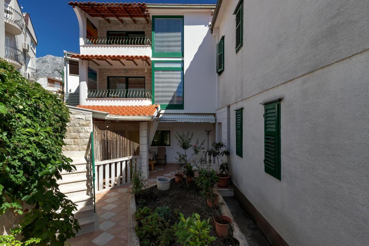 Apartments Carmen Makarska Extérieur photo